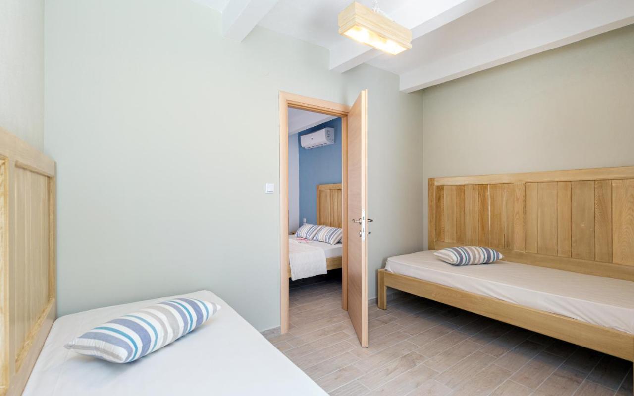 Alexa'S Sunny Days Aparthotel ลิเมนาเรีย ภายนอก รูปภาพ