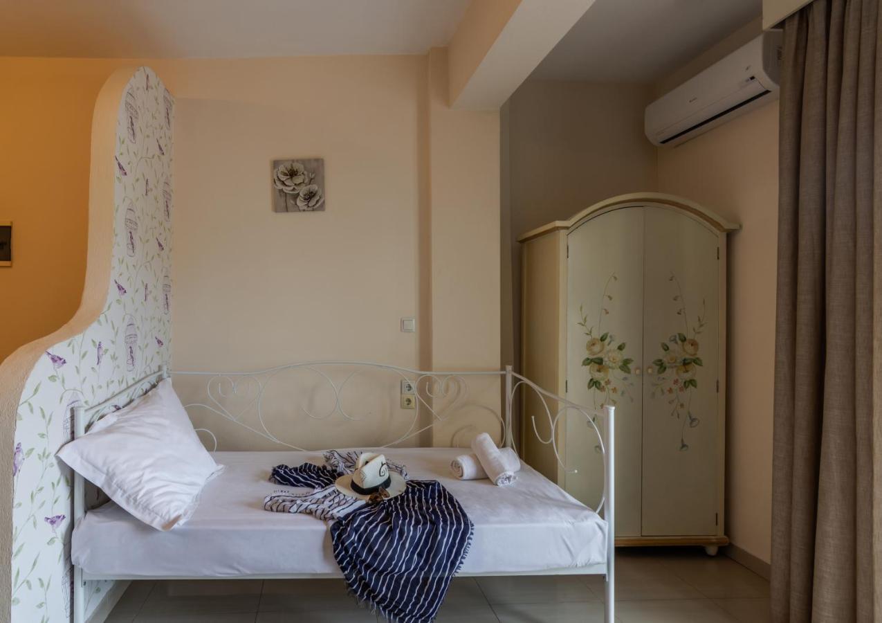 Alexa'S Sunny Days Aparthotel ลิเมนาเรีย ภายนอก รูปภาพ