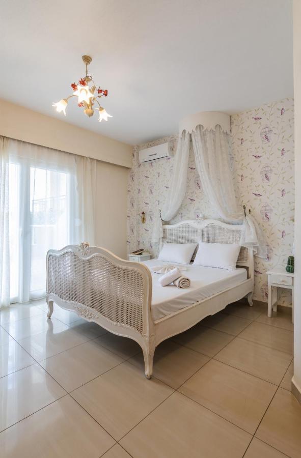 Alexa'S Sunny Days Aparthotel ลิเมนาเรีย ภายนอก รูปภาพ