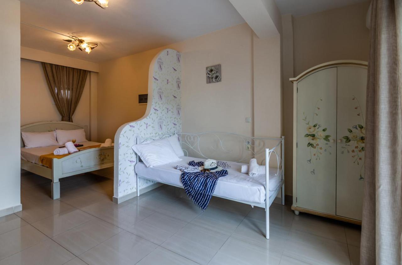 Alexa'S Sunny Days Aparthotel ลิเมนาเรีย ภายนอก รูปภาพ